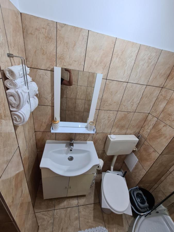 Garsoniera Privata Bed and Breakfast Βουκουρέστι Εξωτερικό φωτογραφία