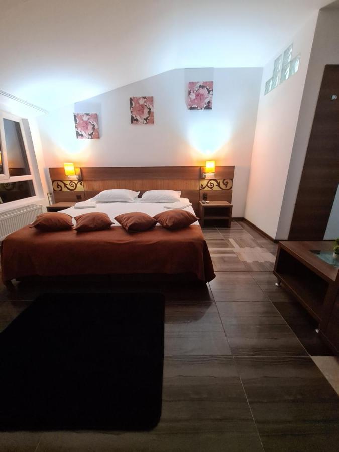 Garsoniera Privata Bed and Breakfast Βουκουρέστι Εξωτερικό φωτογραφία