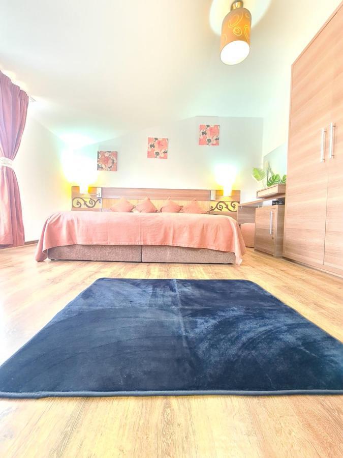 Garsoniera Privata Bed and Breakfast Βουκουρέστι Εξωτερικό φωτογραφία